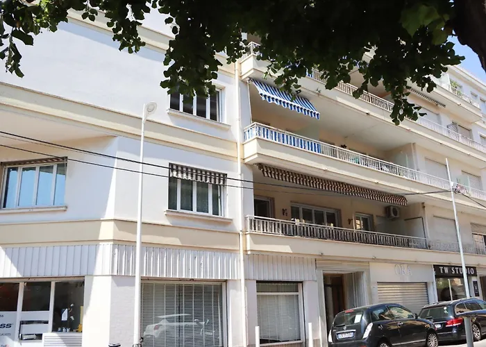 Apartment Le Lerins By Interhome